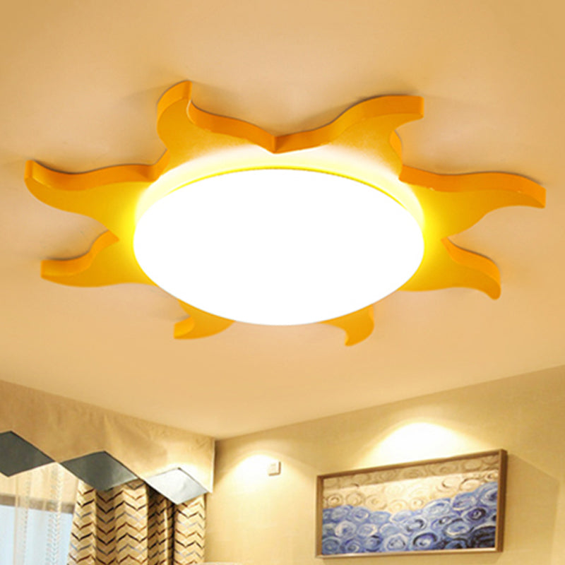 SUNLOOP FUN – Plafonnier LED en bois pour enfants