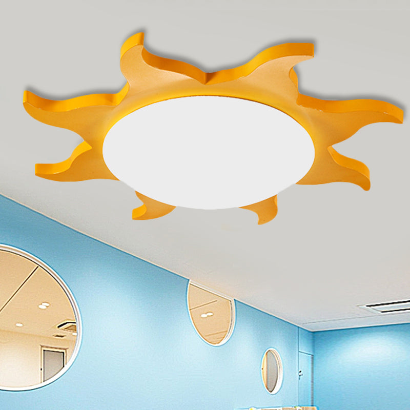 SUNLOOP FUN – Plafonnier LED en bois pour enfants