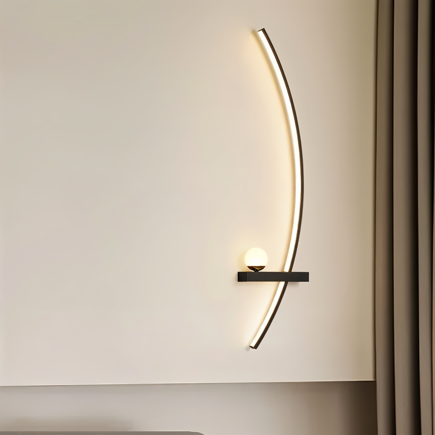 BrightArc – Applique murale en arc LED pour une touche design contemporaine