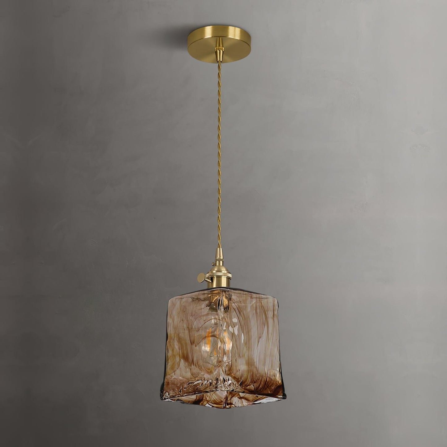 AmberHaven – Suspension Vintage en Verre Brun