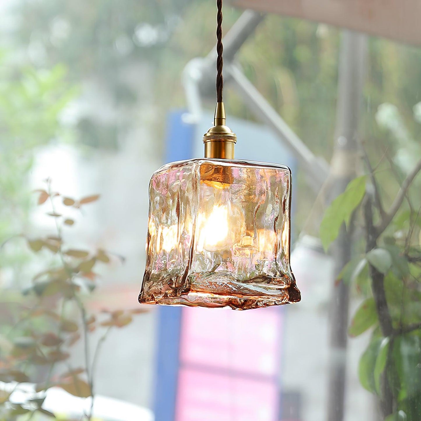 AmberHaven – Suspension Vintage en Verre Brun